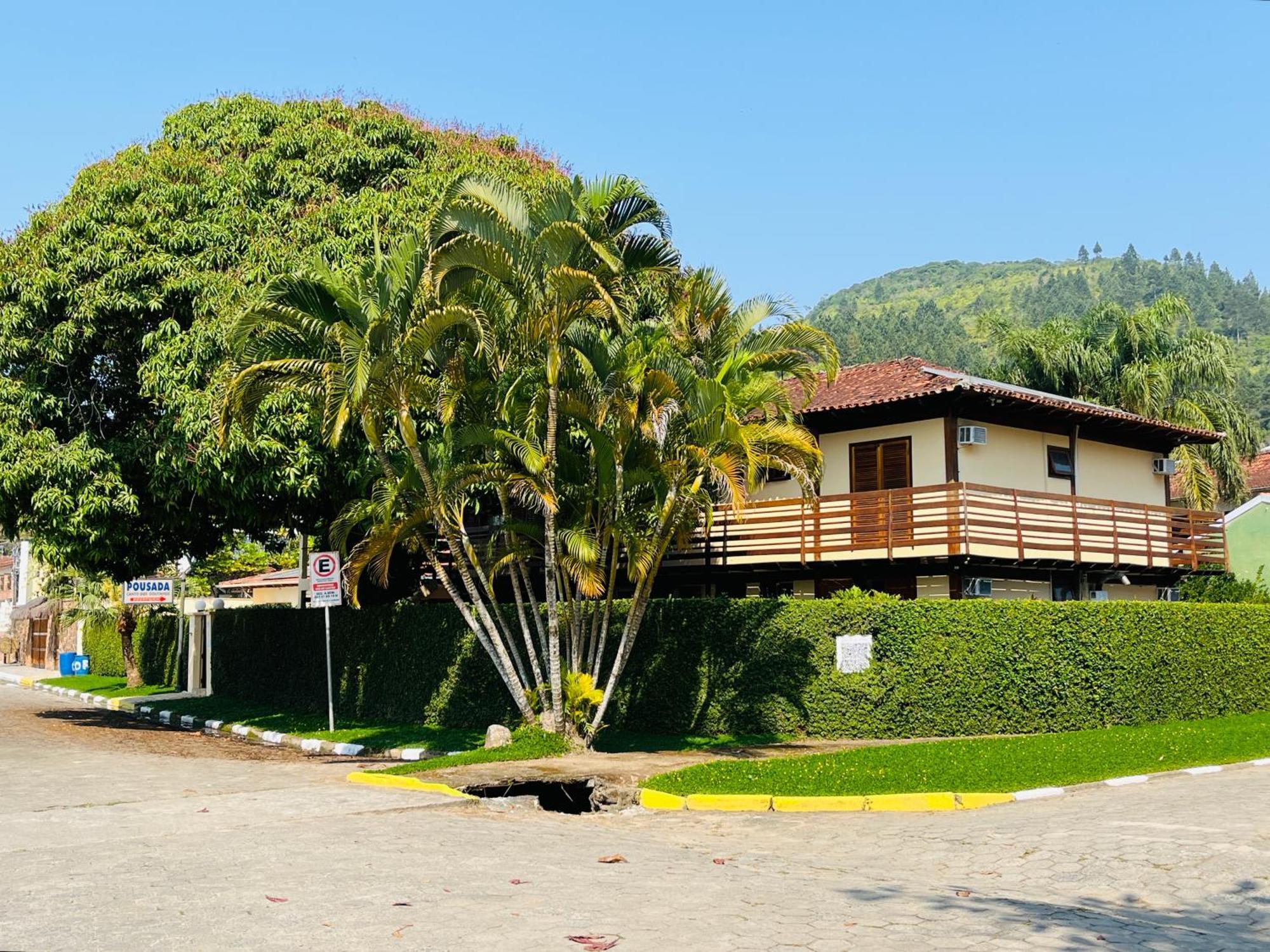 Pousada Canto Dos Golfinhos Ubatuba Kültér fotó
